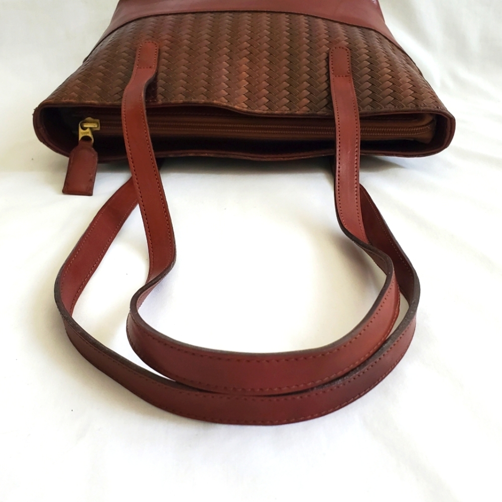 Brahmin Woven and Smooth Leather Tote in Chestnut Red. Size is 9”x12”x4”. - Picture 10 of 12